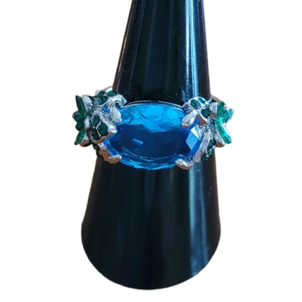 Oval Blue Gemstone Silver Tone‎ Ring with Green Rhinestone Leaves Size 8.5